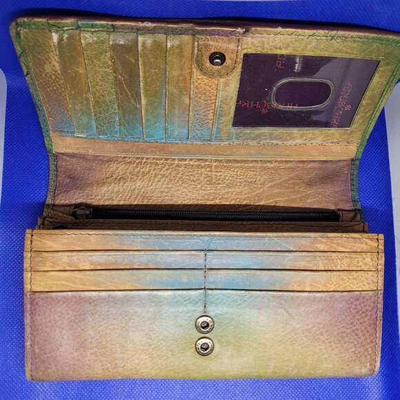 Anuschka Two For Joy Wallet - Picture 4 of 14